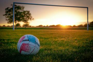 墨西哥主场8.7万面国旗迎战英格兰（配图示意）